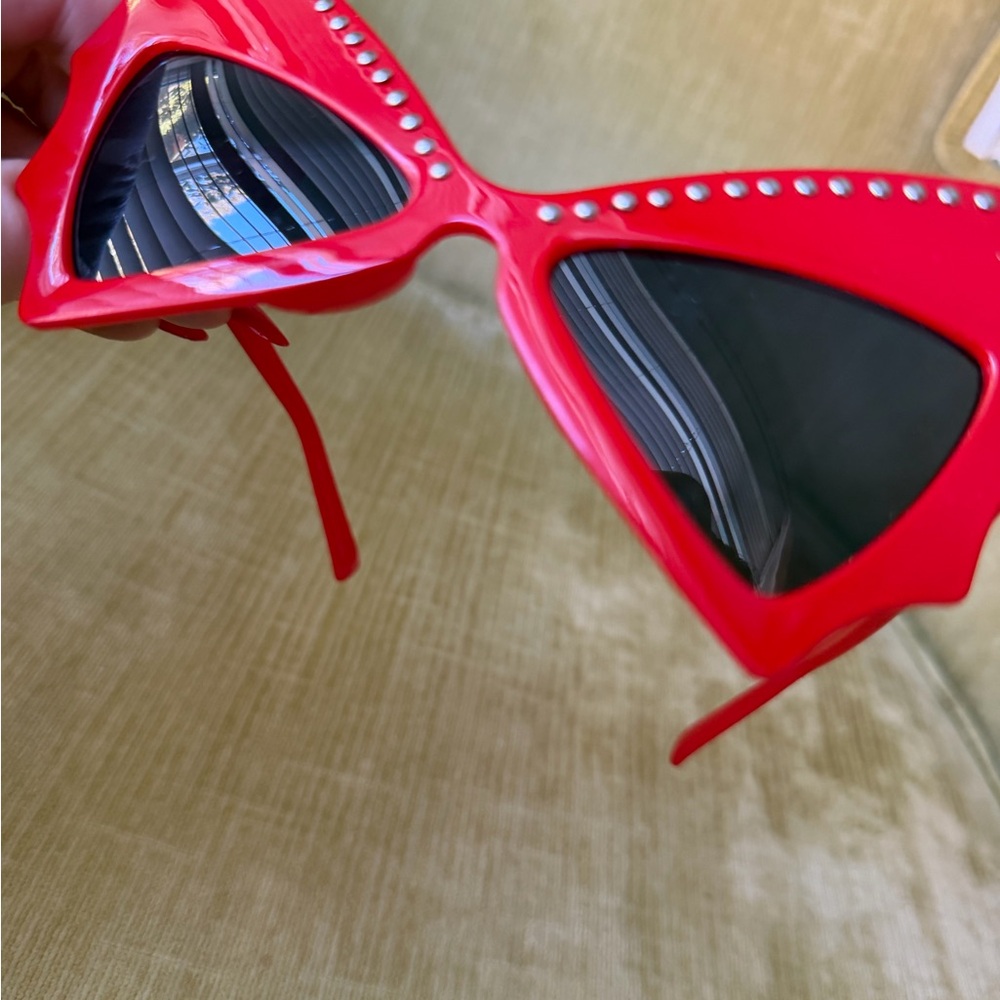 Red Cat-Eye Sunglasses with Rhinestones , new, never worn, batwing sunglasses - Picture 9 of 12